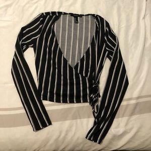 Forever 21 Black and White Stripe Crop Top